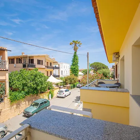 Apartament Capo Comino 1 *
