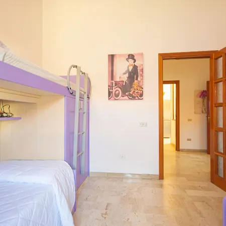 Capo Comino 1 *