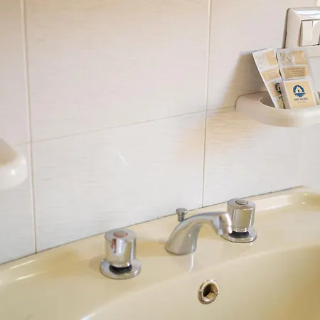 Apartman Capo Comino 1 *